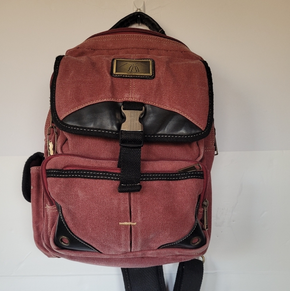 Three Rivers Canvas Women's Backpack in Dusty Rose with Black Trim